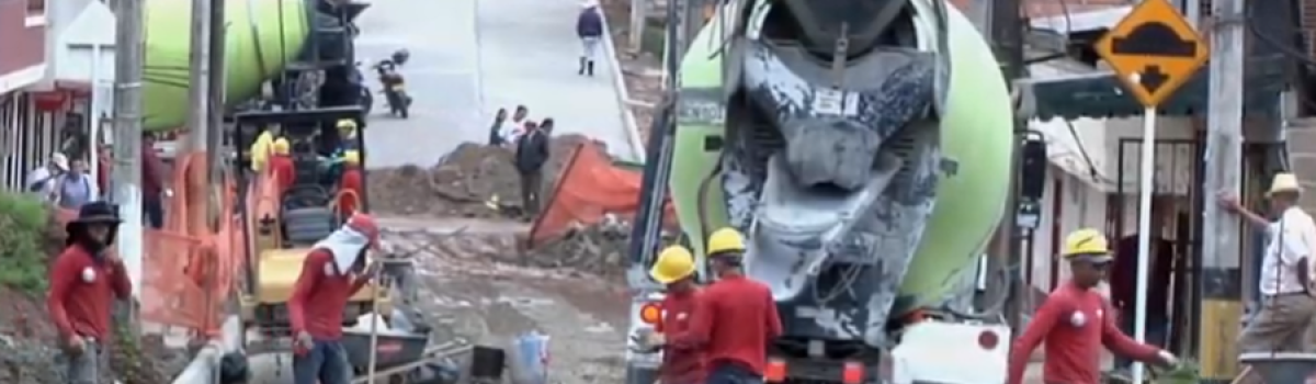 Así avanza reparcheo y pavimentación en Santa Rosa de Osos